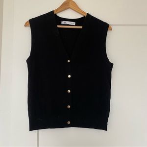 Zara knit sweater vest M